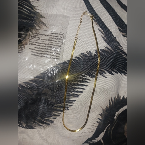 NEW Women Fashion Gold Necklace - Picture 3 of 4